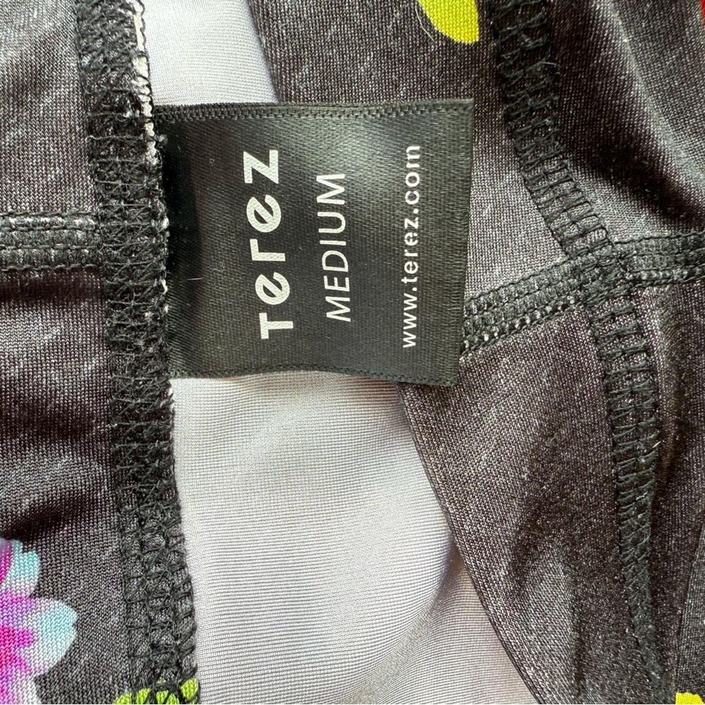 Terez Activewear sets 2 for 1 - Picture 4 of 6